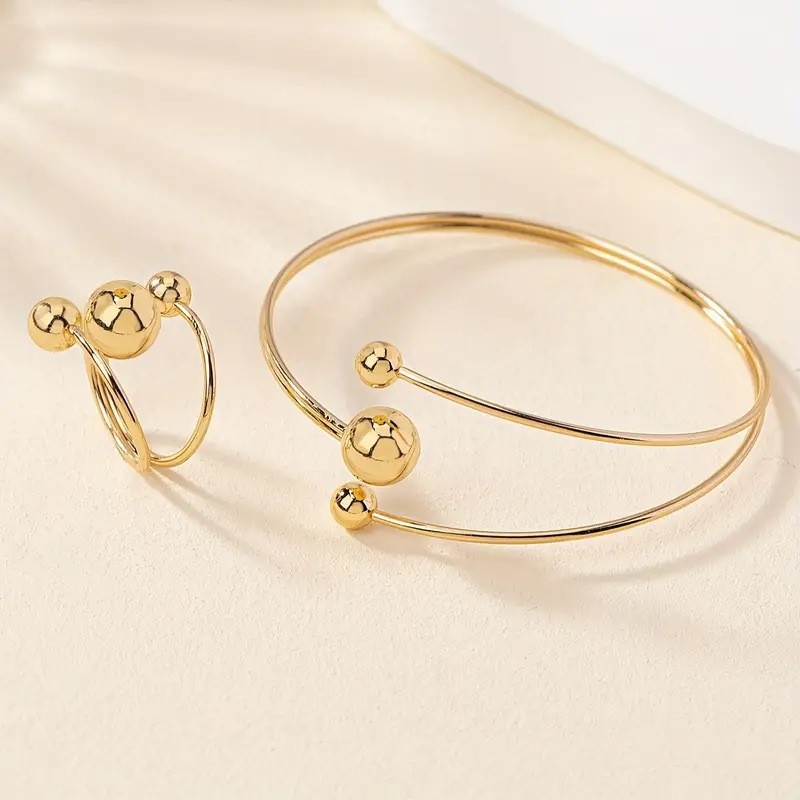 Set de brățări stratificate pentru femei (fier; prelucrare: Rack plating; Primăvara 2025; tendință personalizată)