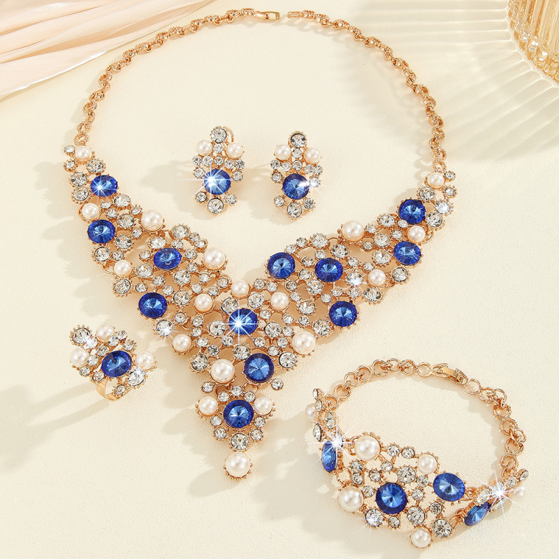Set nakita s imitacijskim biserom od legure s šupljim dizajnom (ogrlica, naušnice, narukvica) za žene — rhinestones, cvjetni uzorak, standardni lanac