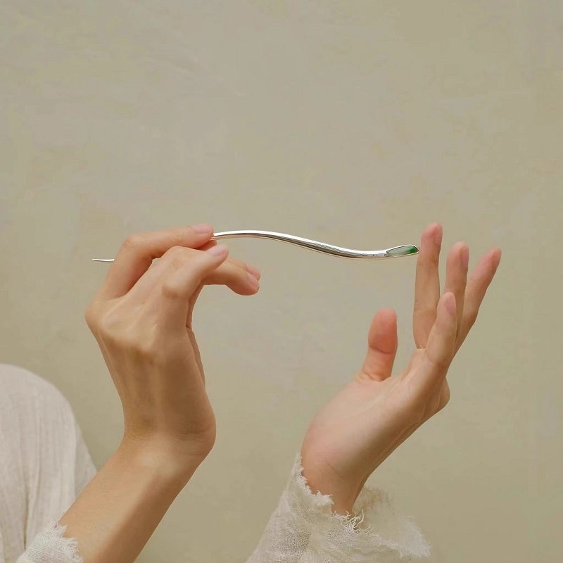 Sponka do vlasov: Novokínsky štýl, kovová, geometrický dizajn, ručne vyrobená, možnosť prispôsobenia