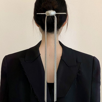 Geometrická spona do vlasov z zliatiny s dlhými strapcami a dizajnom zadnej časti pre koní chvost, inšpirovaný mesiacom; elektroplating povrch; prispôsobenie k dispozícii