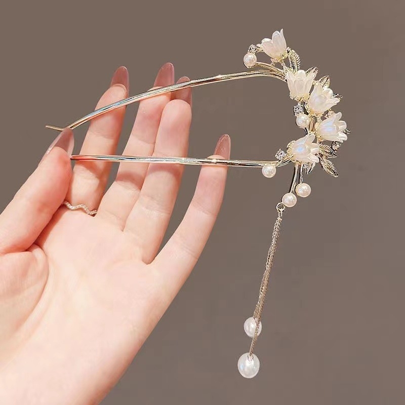 Sponka do vlasov zliatiny, tvaru U, s ozdobnými strapcami a kvetinovým motívom – starobylý štýl, prispôsobiteľné spracovanie, individuálne balené