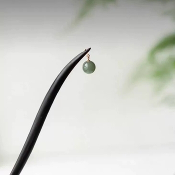 Drevená antická spona do vlasov s kvetinovým motívom, doplnok pre Hanfu štýl