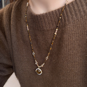 Colier cu piatră ochi de tigru, șir de mărgele – design geometric, țesut, stil ușor lux, Toamna 2025