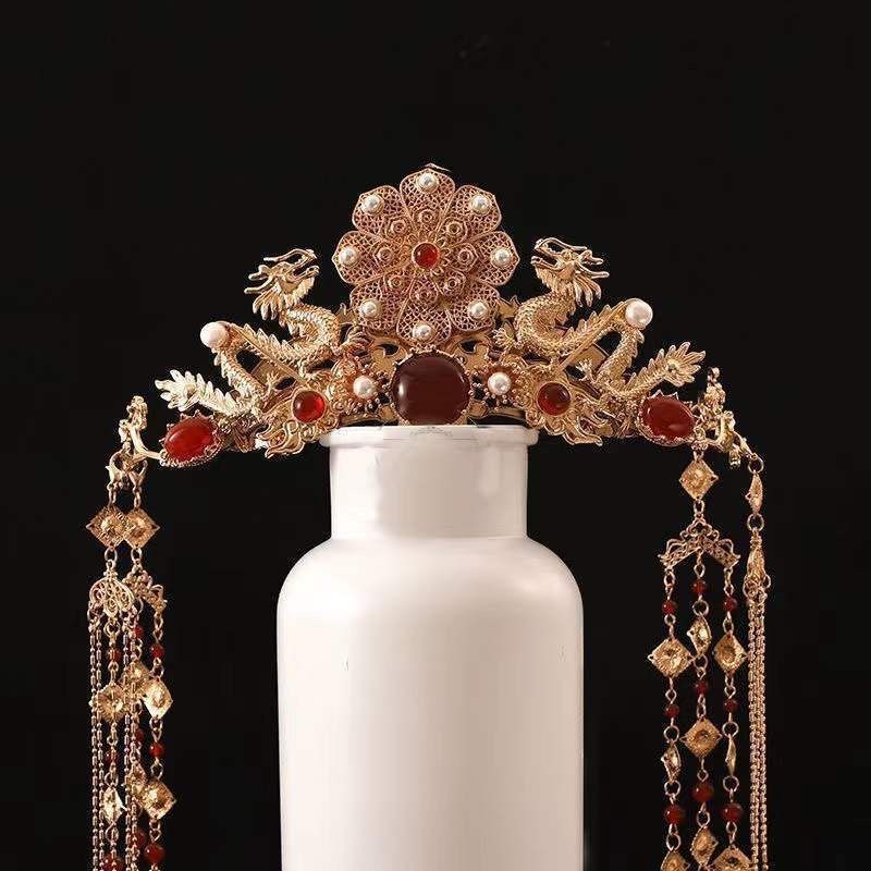 Gyermekeknek szánt etnikus stílusú hajkorona bojtokkal, ötvözetből, elektroplatírozva