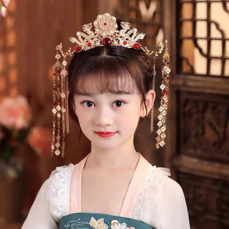 Gyermekeknek szánt etnikus stílusú hajkorona bojtokkal, ötvözetből, elektroplatírozva