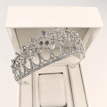 Coroană pentru păr Barocă cu cristale perlate – lucrat manual, material: Rhinestone, puritate: K9