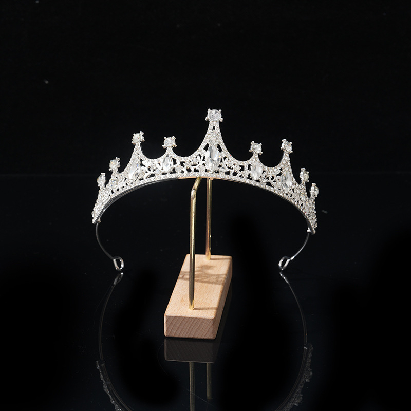 Diademă pentru cap din aliaj, stil coroană, tratament cu diamant, elemente cristal (Nuntă)