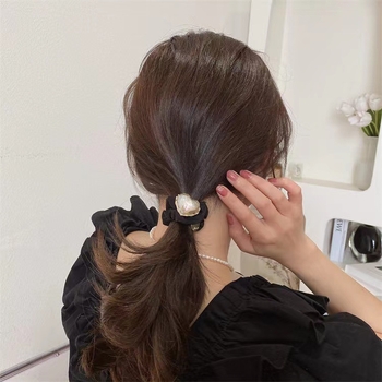 Perlős hajpánt szív alakú, kézzel készített, koreai stílus, nagy rugalmasság, sokoldalú dizájn (Tavasz 2023)