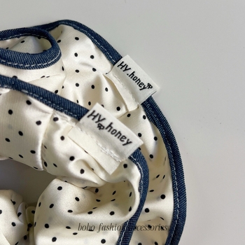 Elastic de păr cu margine buline și ornament floral - stil coreean, lucrat manual, elasticitate înaltă