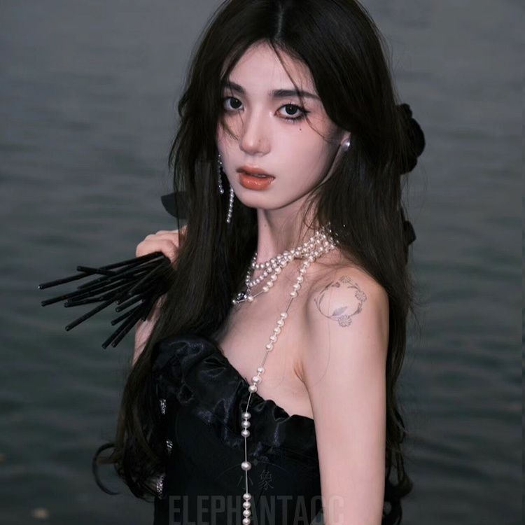 Vintage rétegzett kötött nyaklánc kristálydíszítéssel, kézzel készített, őszi 2023