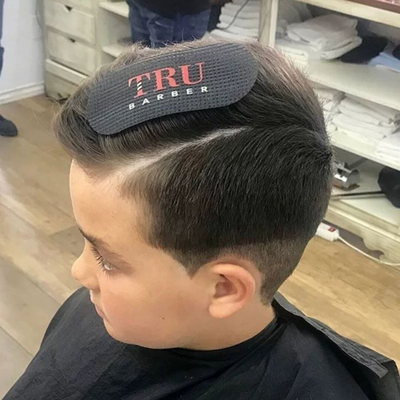 Plaukų kirpimo pleistras – retro gradientinis stilius, vaikams tinkamas (Medžiaga: kita; Serijos numeris: 03; Kategorija: galvos apdangai)