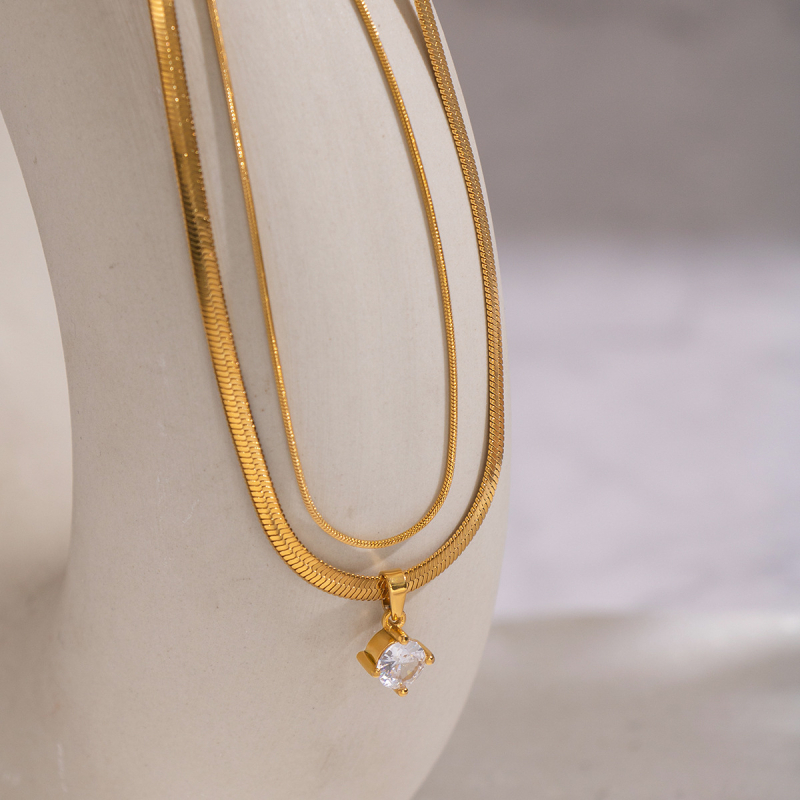 Nyaklánc 18K valódi arany bevonattal, PVD vákuum aranyozással, kígyó lánc, medál 304 rozsdamentes acélból, geometriai dizájn