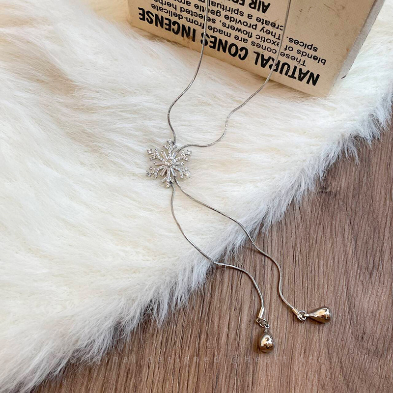 Colier din oțel inoxidabil, pandant din aliaj, lanț tip claviculă, design multistrat, lungime reglabilă 41–50 cm (material: oțel inoxidabil; pandant: aliaj; tip lanț: claviculă; design multi-strat; lungime: 41–50 cm)