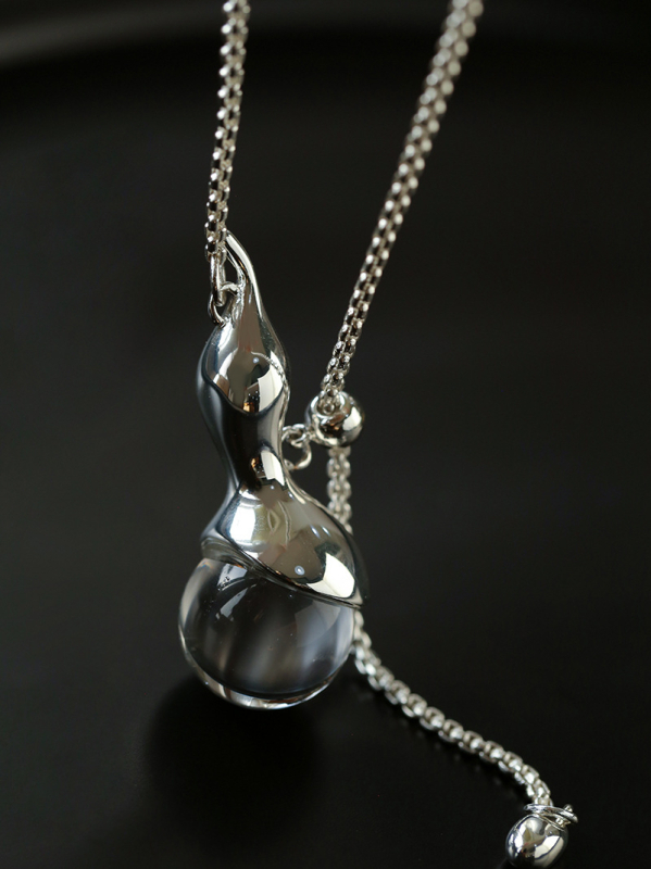 Ogrlica s agatnim privjeskom, bakreni kristali, O-lanac, geometrijski dizajn, elektroplakiranje