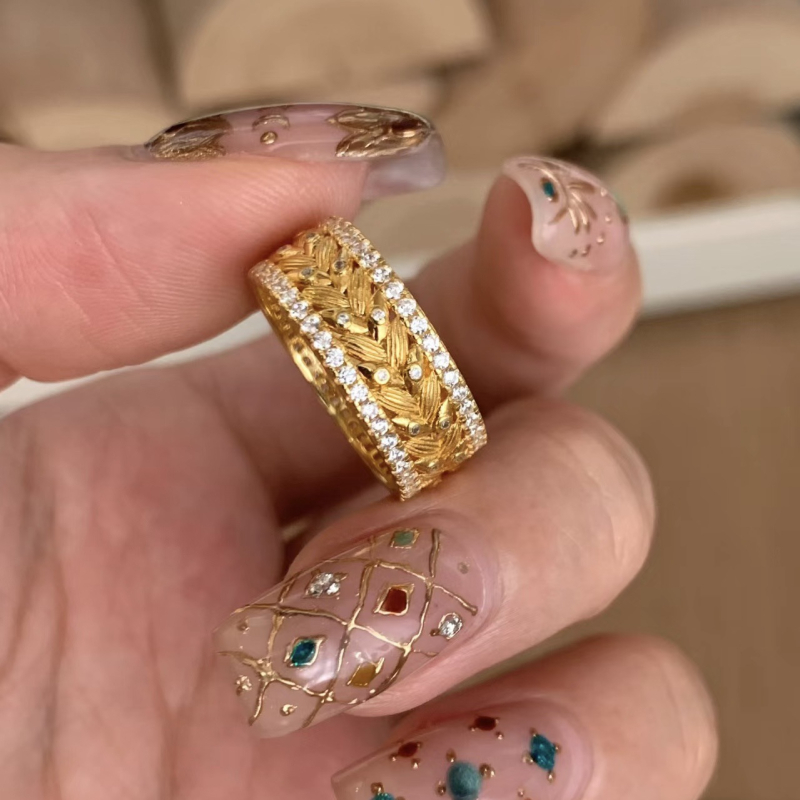 Κολιέ από χαλκό με μενταγιόν από ορείχαλκο, αλυσίδα τύπου σταυρός, ηλεκτροπλατινοποιημένο, πρωτότυπος σχεδιασμός