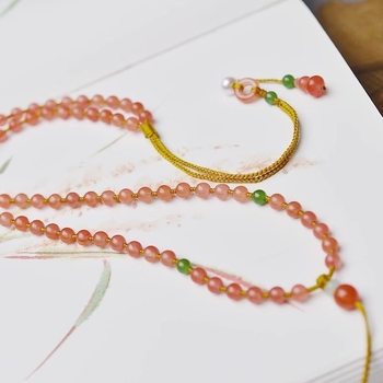 Geometrijski ogrlica, ručno izrađena | Materijal: bakar i cirkon | Privjesak od 18K zlata