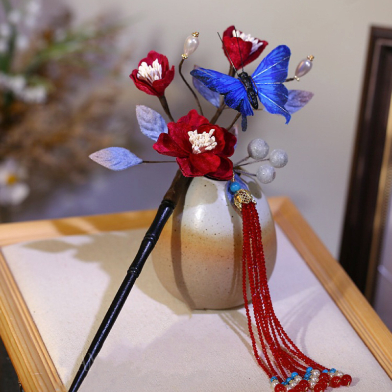 Menyasszonyi hajdísz kristályos virágmotívummal, ősi stílus (Anyag: Kristály; Személyre szabás: Igen; Csomagolás: Egyenként csomagolva)