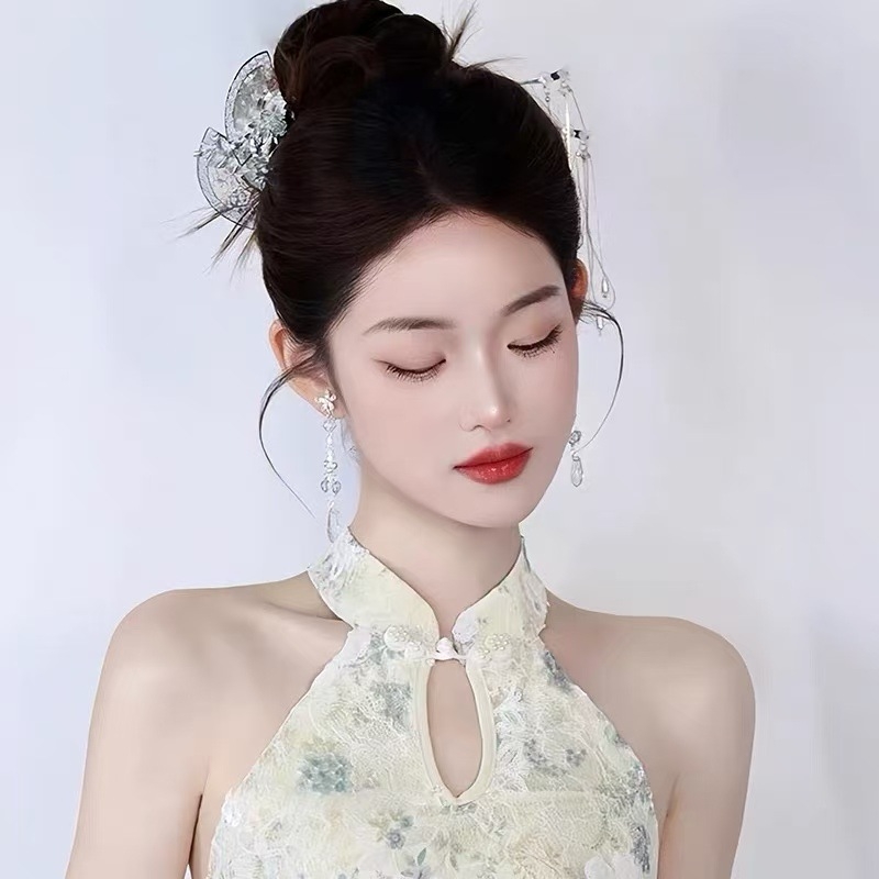 Hajtű - ventilátor alakú, geometriai tervezés, kínai stílus; ötvözet anyag, kézzel készült