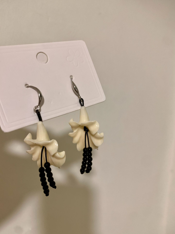 Colier cu pandantiv în formă de floare, din șnur de piele, pandantiv din rășină, lanț claviculă, bijuterii pentru femei