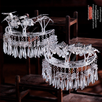 Etno-stílusú hajcsat, ötvözetből, levél motívummal, kézzel készített, testreszabható