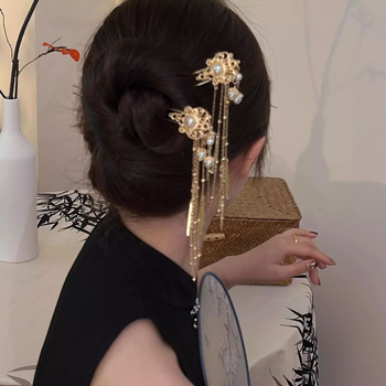 Fém virágos tassel hajcsat – ókori stílusú, geometriai mintázatú női kiegészítő, elektroplakált felülettel