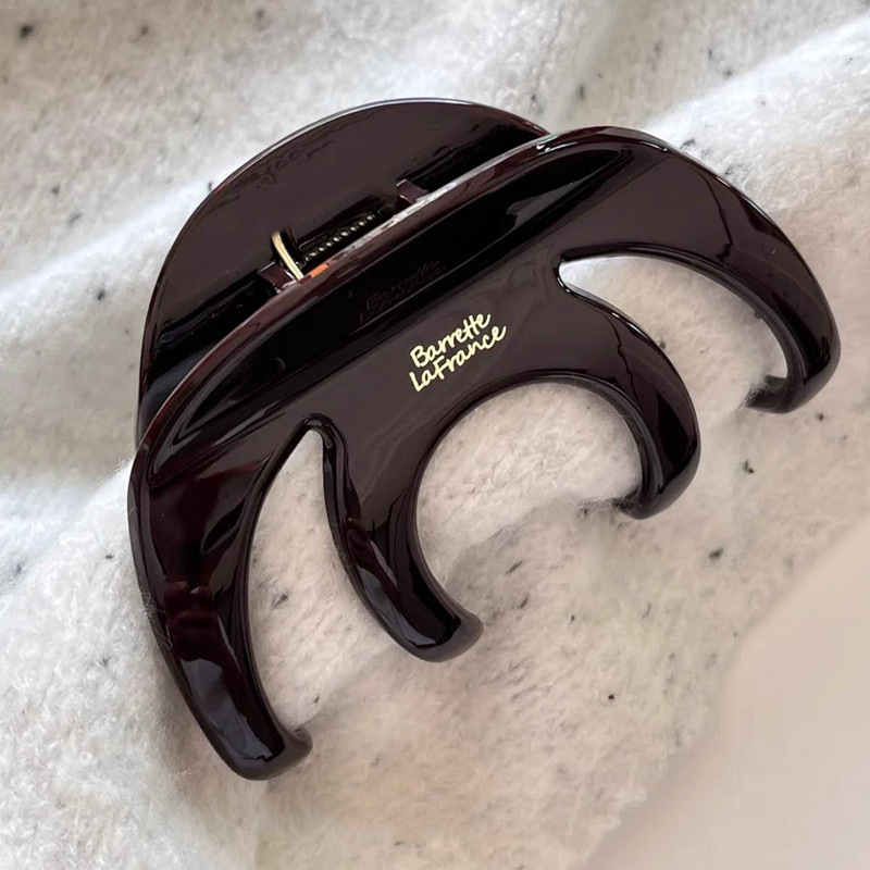 Clip de păr în formă de dovleac – Shark clip pentru păr cu volum, priză puternică pentru coafuri (Material: rășină; Tehnologie: vopsire cu spray; Categoria: Clips pentru păr; Potrivit pentru femei)