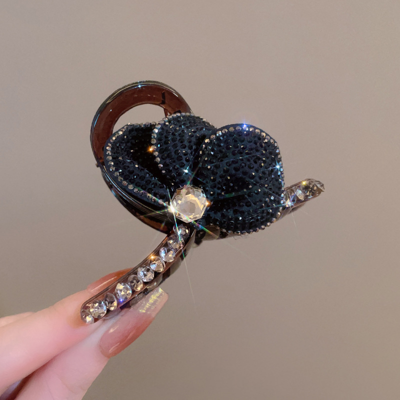 Hepburn stil romantična rhinestone cvjetna klamerica za kosu, ručna izrada, plastična klamerica za žene, japansko-korejski stil