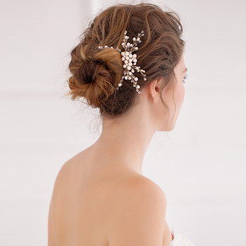 Xinmeiji O313 Vintage perlų gėlės plaukų šukė — rankų darbo vestuvinis aksesuaras