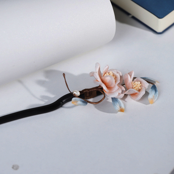 Fejdísz, virág alakú, etnikus stílus, termékkód R.h.070, 2025 tavasz