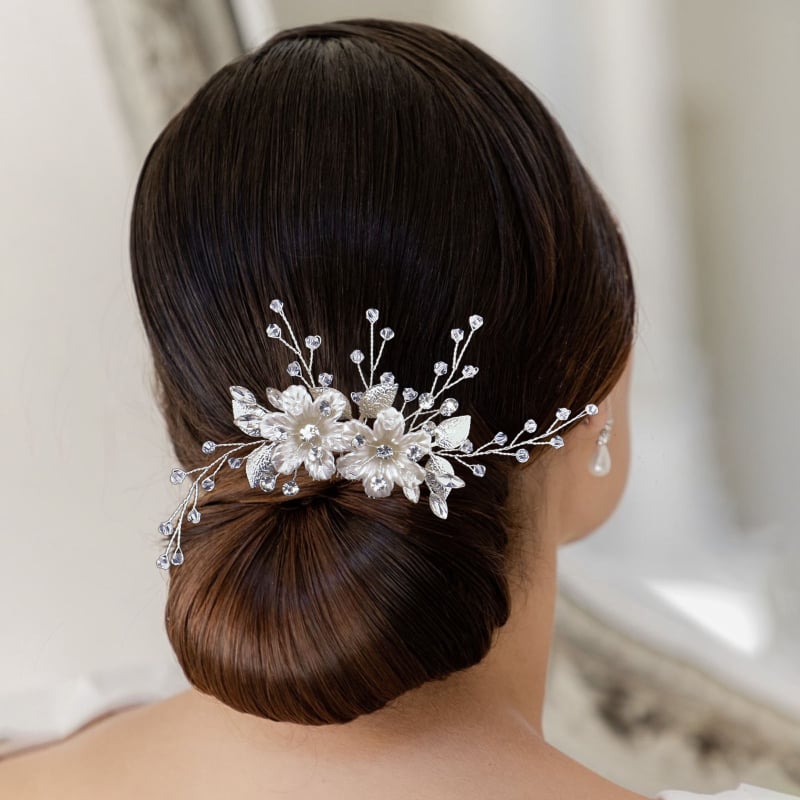 Rankų darbo krištolo gėlių plaukų segtukas – vestuvinis aksesuaras su geometriniu dizainu