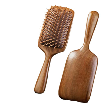 Medinė šukė iš sandalų medžio su oro pagalvės masažui galvos odai ir meridianams, skirta namų naudojimui