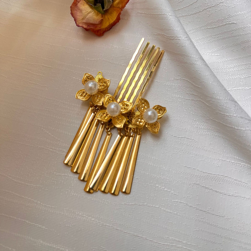 Plaukų aksesuarai - smeigtukas su kutais ir perlais, senovinis Ming/Tang stilius, lydinys, elektroplojimas, Henanas, 2025 vasara