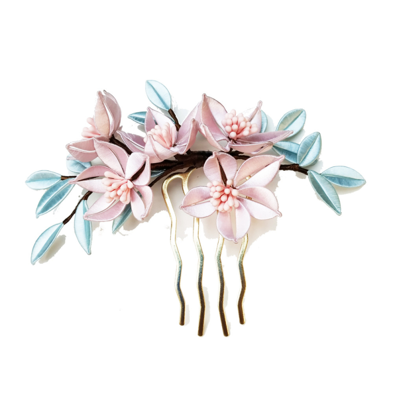 Gėlių dizaino plaukų segtukas iš vilnos, rankų darbo su krištolo akcentais