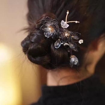 Üveg virágos hajcsat – vintage stílus, kézzel készült, négy fogú