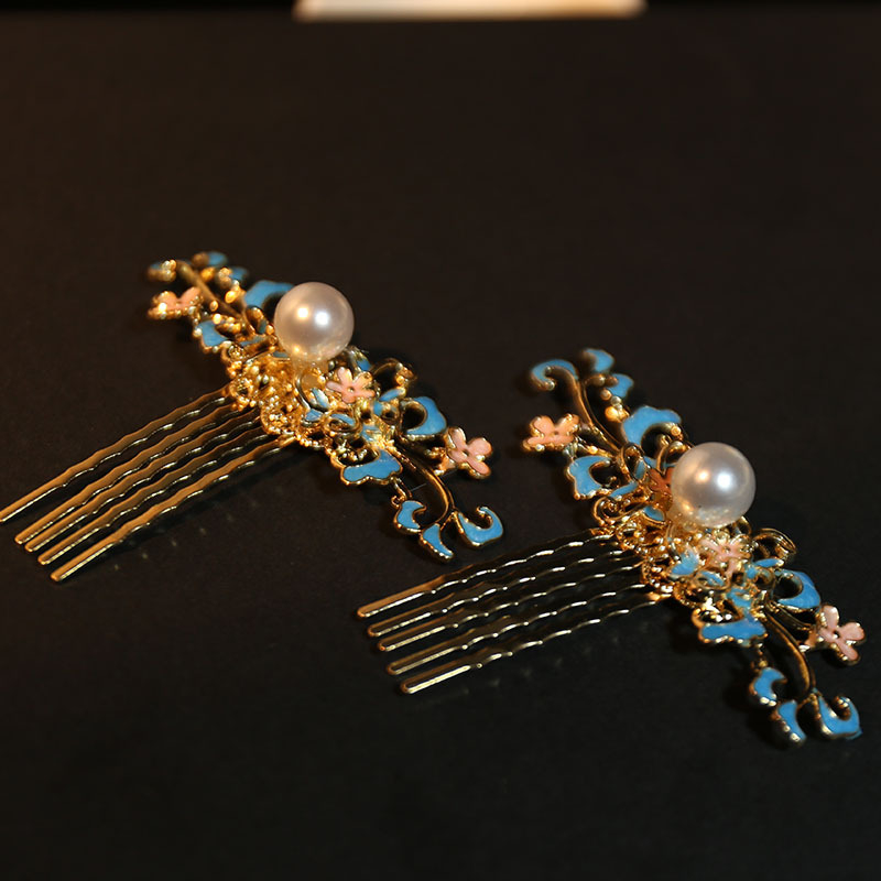 Fém hajdísz emalizált csepp glazúrral, gyöngyfüzérrel és bojtokkal, etnikus stílus, kód Hf165a