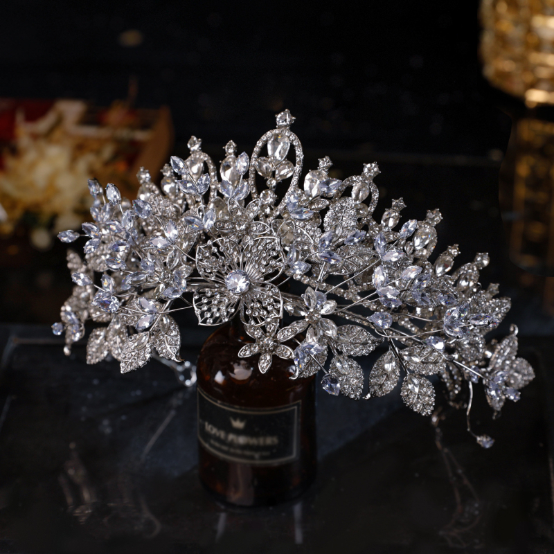 Τιάρα νύφης για κεφάλι – κράμα, λευκά κρύσταλλα, ηλεκτροπλατίωση, Hg221