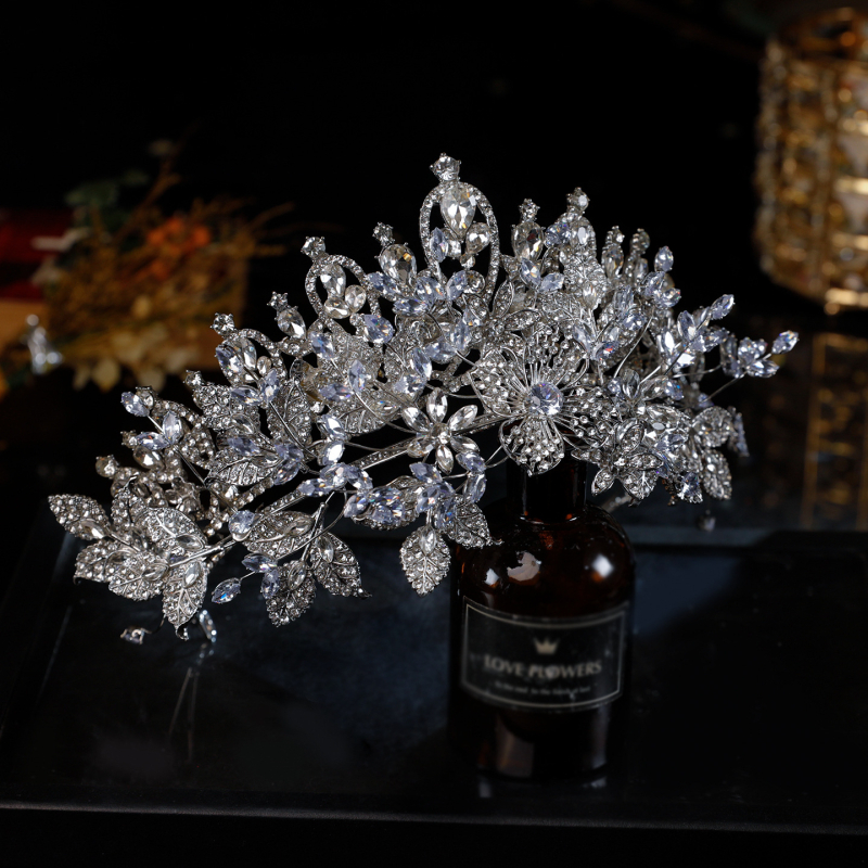 Τιάρα νύφης για κεφάλι – κράμα, λευκά κρύσταλλα, ηλεκτροπλατίωση, Hg221