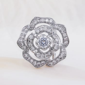 Bakrena kopča za šal s cirkonijom, tri prstena, motiv kamelija, mikro pavé, ženski modni dodatak, prilagodljivo, marka Hemok/Black Mo Kai