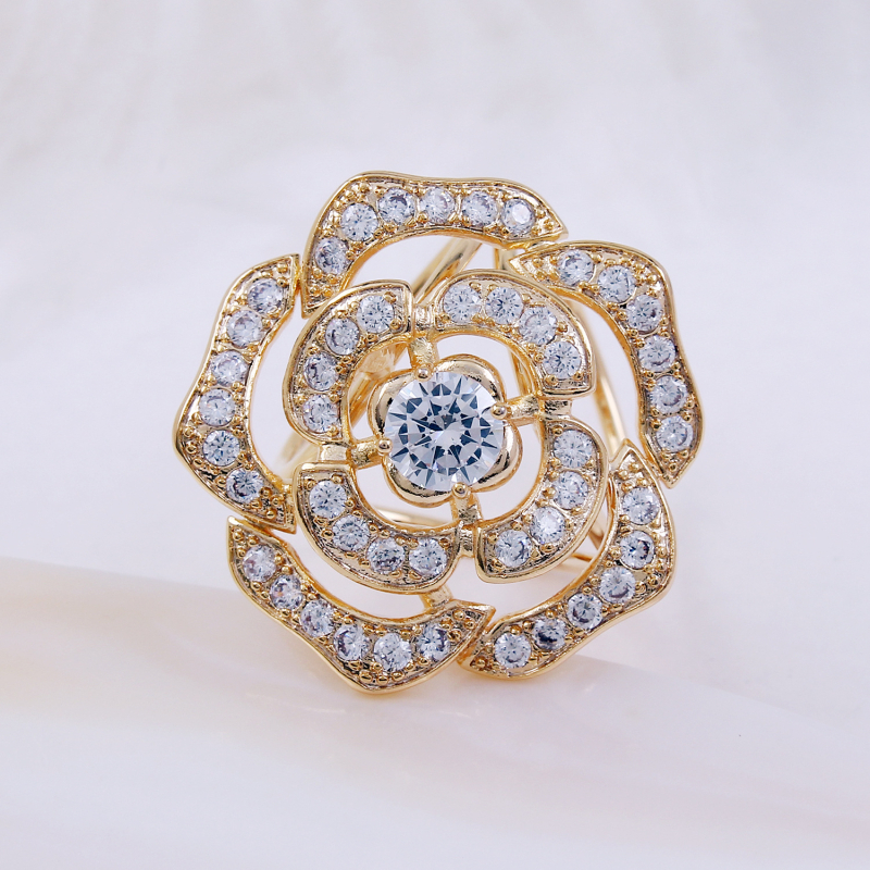 Bakrena kopča za šal s cirkonijom, tri prstena, motiv kamelija, mikro pavé, ženski modni dodatak, prilagodljivo, marka Hemok/Black Mo Kai