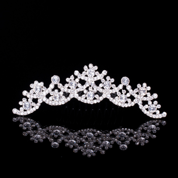 Nevjenska kruna za kosu u korejskom stilu od legure sa kristalima