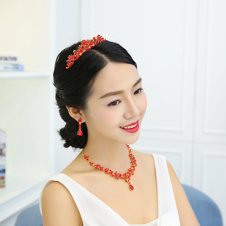 Nevjenska kruna za kosu u korejskom stilu od legure sa kristalima