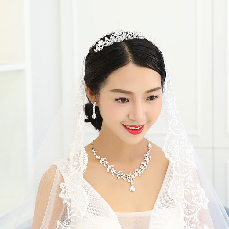 Nevjenska kruna za kosu u korejskom stilu od legure sa kristalima