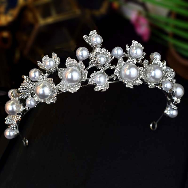 Menyasszonyi fejkorona – ötvözet, fémes befejezés, fehér kristályok, női divat