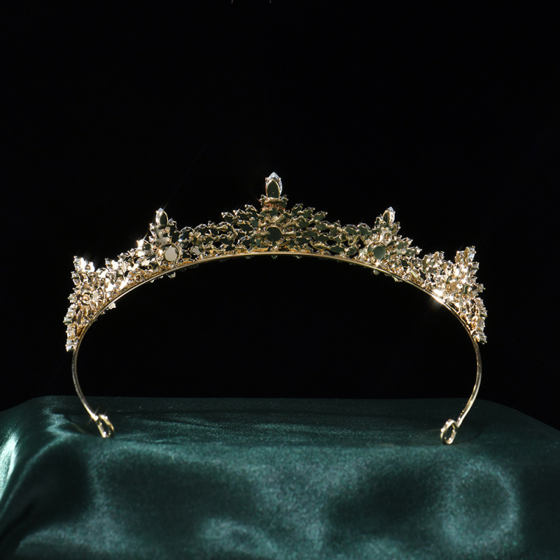 Női korona réz alapú, K9 tisztaságú, fehér cirkón kristályok