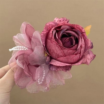 Perlasta cvjetna kopča za kosu, bočni klips, ručna izrada, osvježavajući i sladak stil (kod 5942 rose poet hair clip)