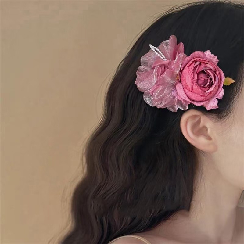Perlasta cvjetna kopča za kosu, bočni klips, ručna izrada, osvježavajući i sladak stil (kod 5942 rose poet hair clip)