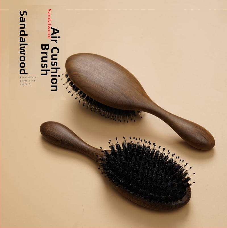 Medinė šukė iš sandalmedžio su oro pagalvėle galvos odos masažui, ovalo formos, plaukų lyginimas