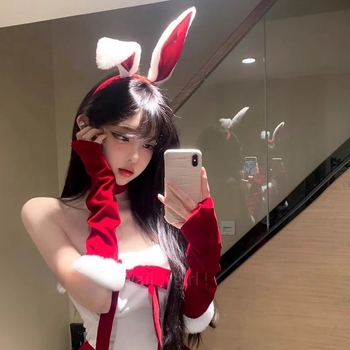 Plüss anyagból készült nyuszis fülű fejpánt, kézzel készített, téli 2024 kiadás, nőknek