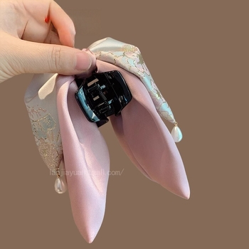 Clamă de păr din satin Gripper — confecție manuală, stil japonez-coreean, proaspăt și dulce