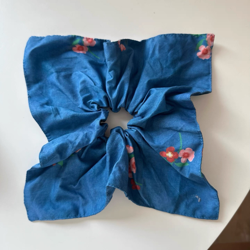 Elastic de păr cu model floral, material textil, lansare primăvara 2025, stil pastoral, proaspăt și dulce